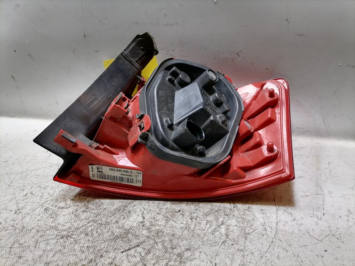Seat Exeo original R&uuml;cklicht R&uuml;ckleuchte Schlussleuchte links Kombi Bj.2012